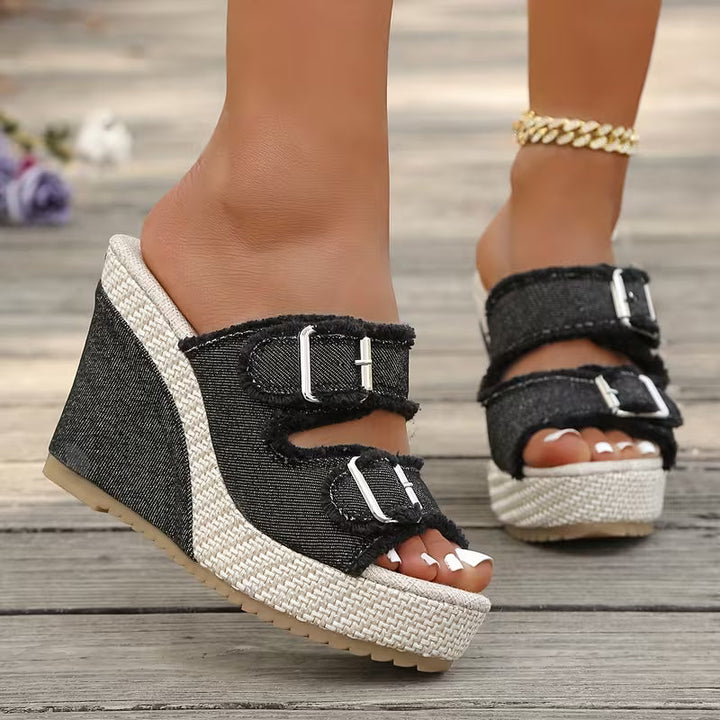 Atelier | Frayed Edge Wedge Sandalen