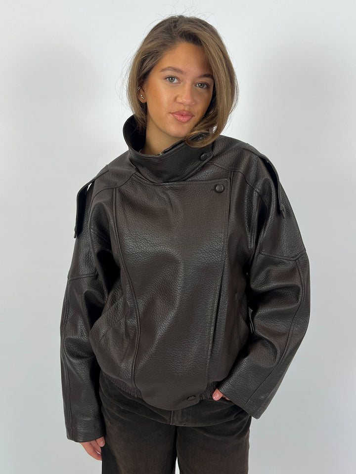 LAUREN | Oversized Kunstlederjacke
