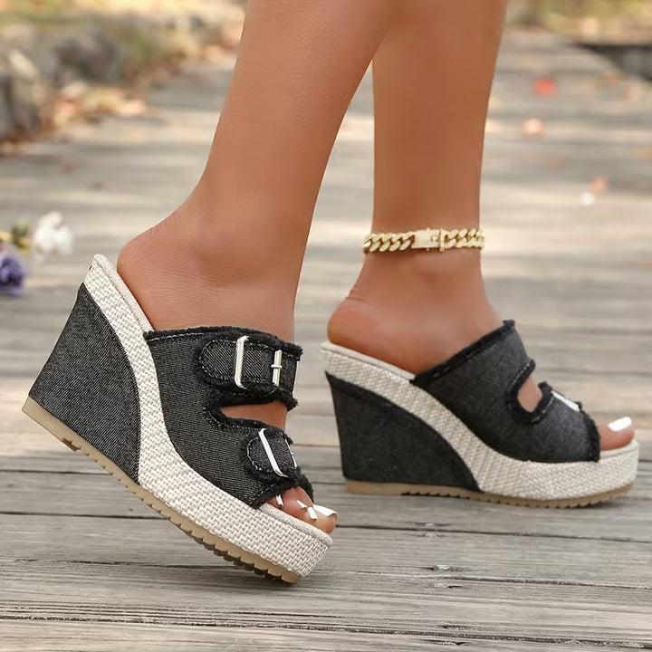 Atelier | Frayed Edge Wedge Sandalen
