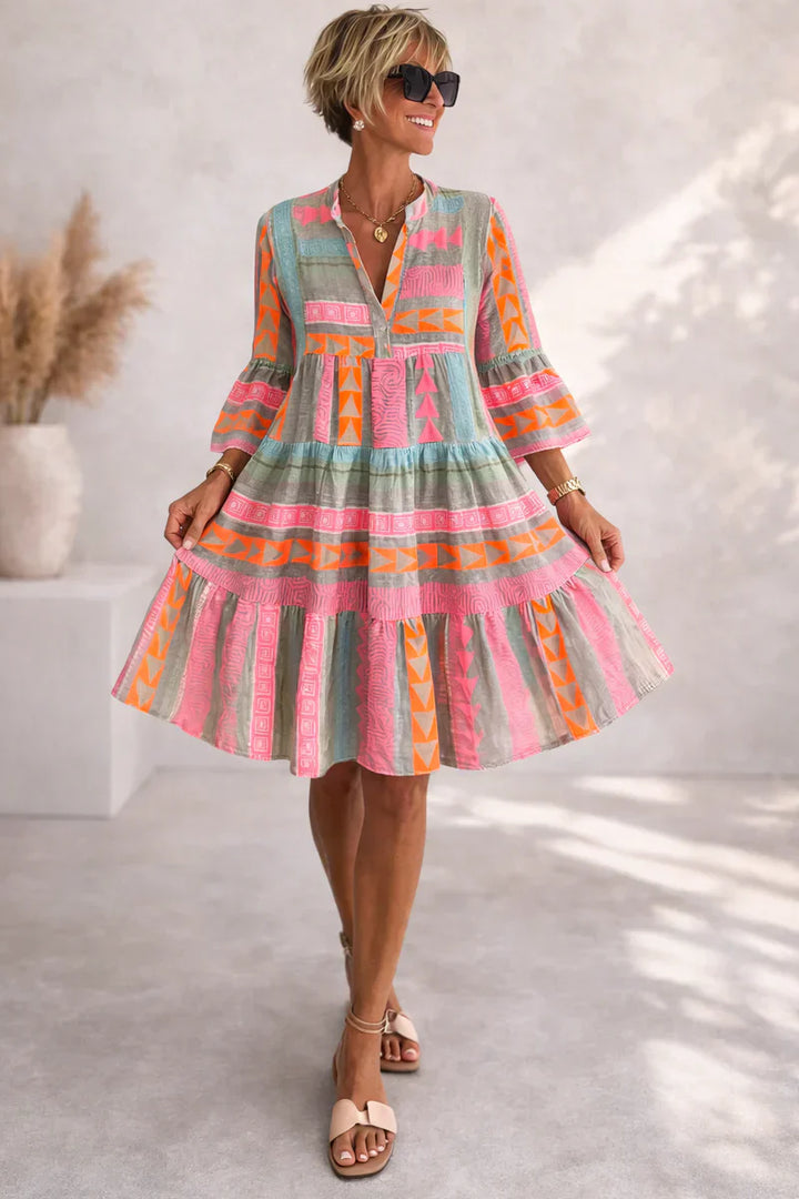 Lebhaftes Midi-Kleid mit Luftigem Komfort
