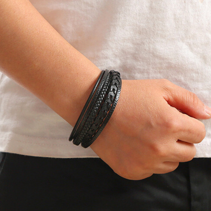 Lederarmband für Herren – robust, stilvoll und zeitlos