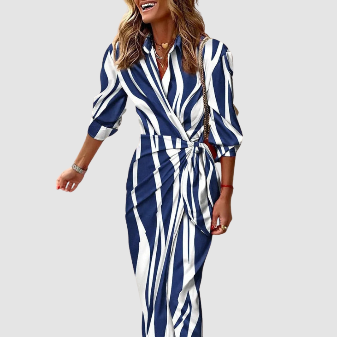 Elegantes Gestreiftes Kleid