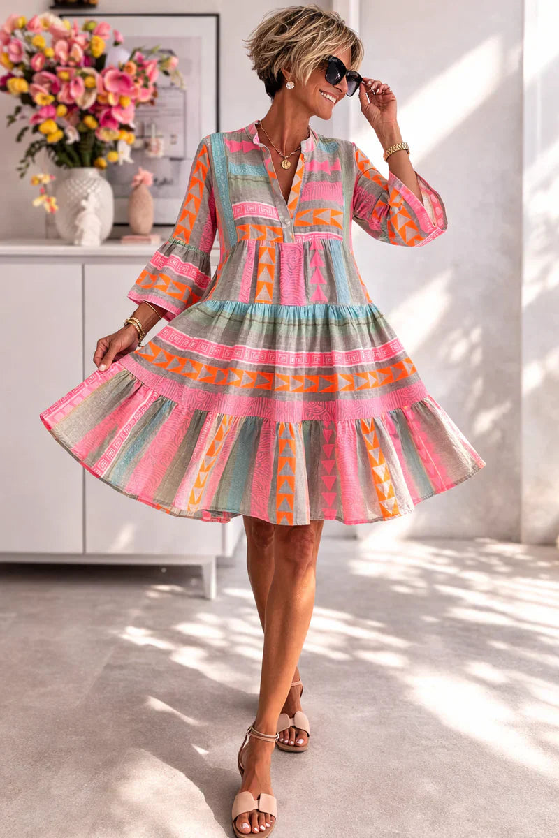 Lebhaftes Midi-Kleid mit Luftigem Komfort