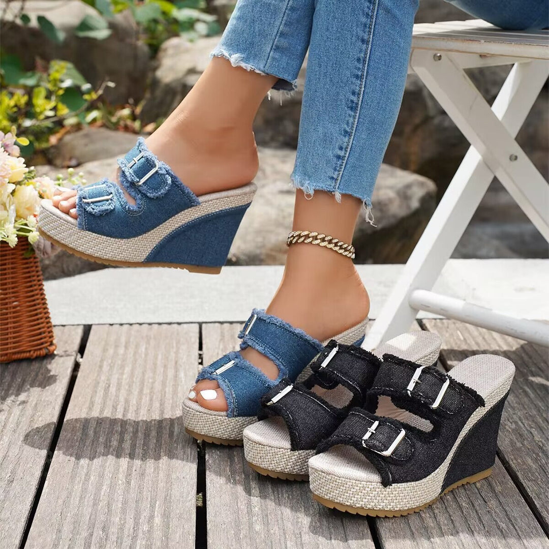 Atelier | Frayed Edge Wedge Sandalen