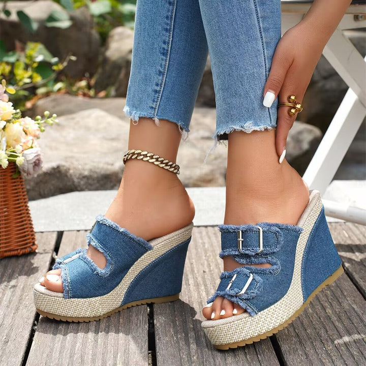 Atelier | Frayed Edge Wedge Sandalen