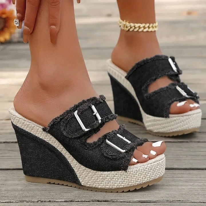 Atelier | Frayed Edge Wedge Sandalen