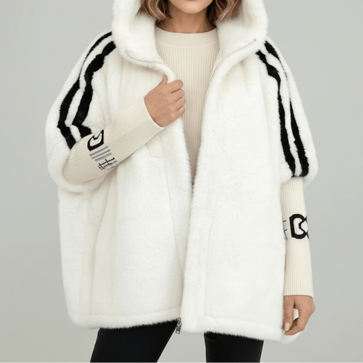 Alessandra | Weiche Jacke mit Kapuze und Reißverschluss