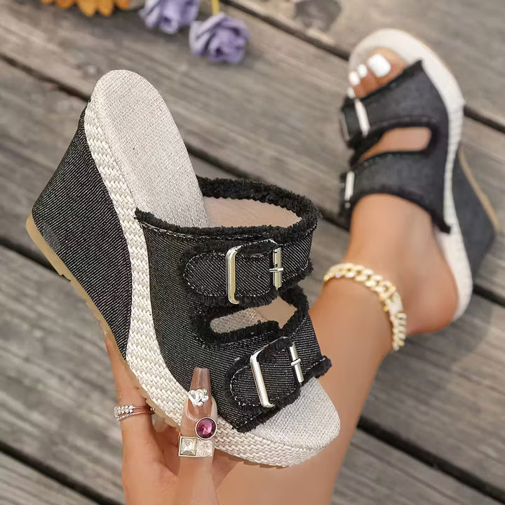 Atelier | Frayed Edge Wedge Sandalen